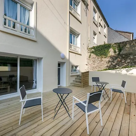 Marie-claudine : Magnifique Studio Proche Facs Et Centre-ville, Acces Terrasse